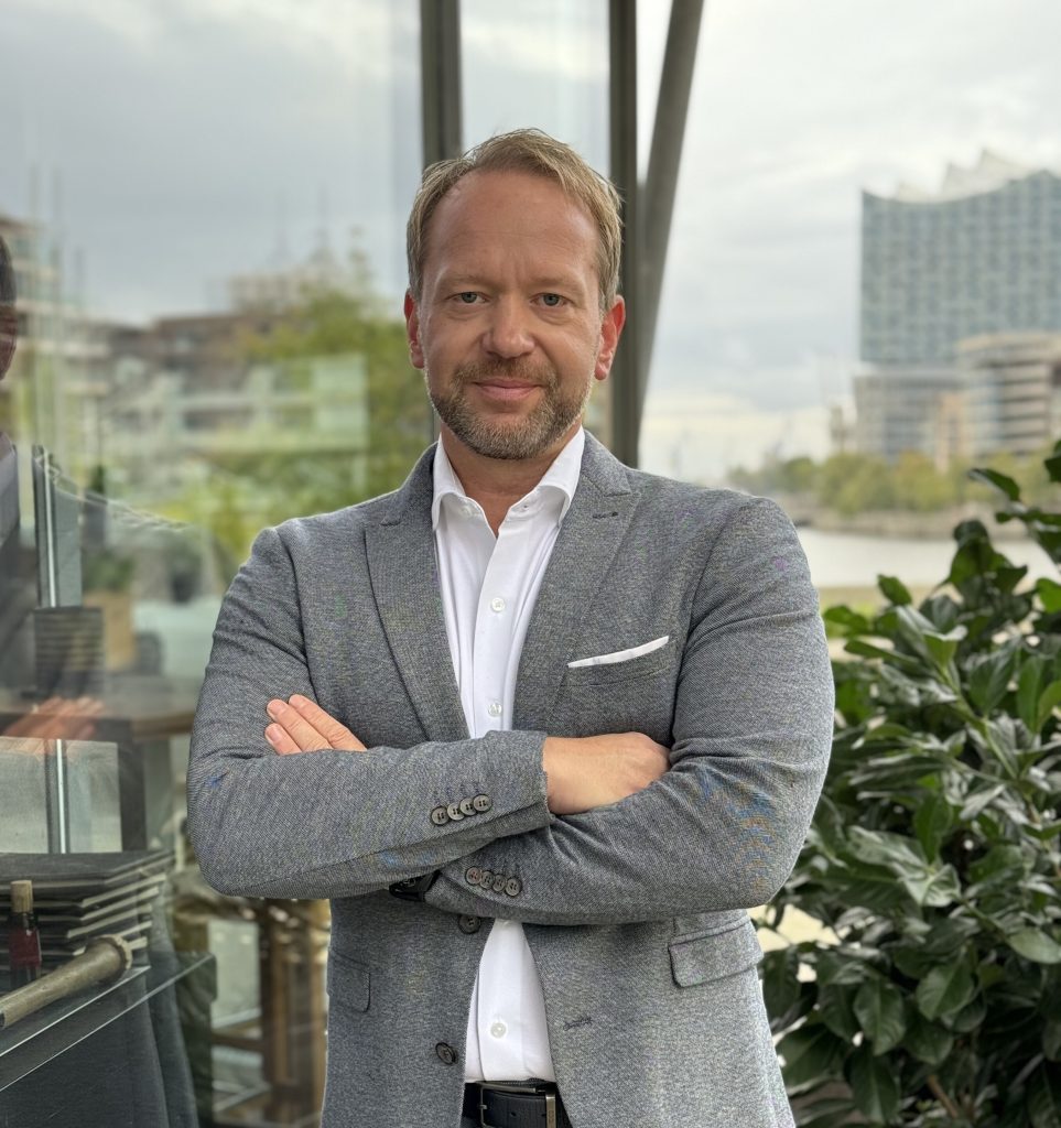 Frank-Profilbild-HH-Elphilharmonie-3